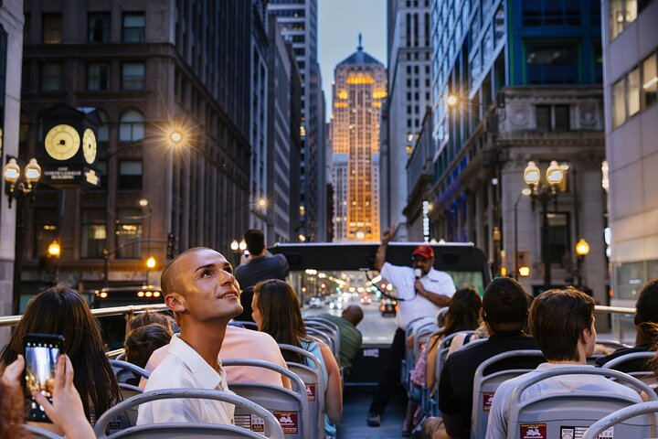 Big Bus Chicago: Sunset Tour by Open-Top Bus with Live Guide - Photo 1 of 20
